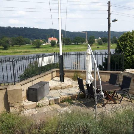 Ferienwohnung An Der Elbe Dresden Eksteriør bilde